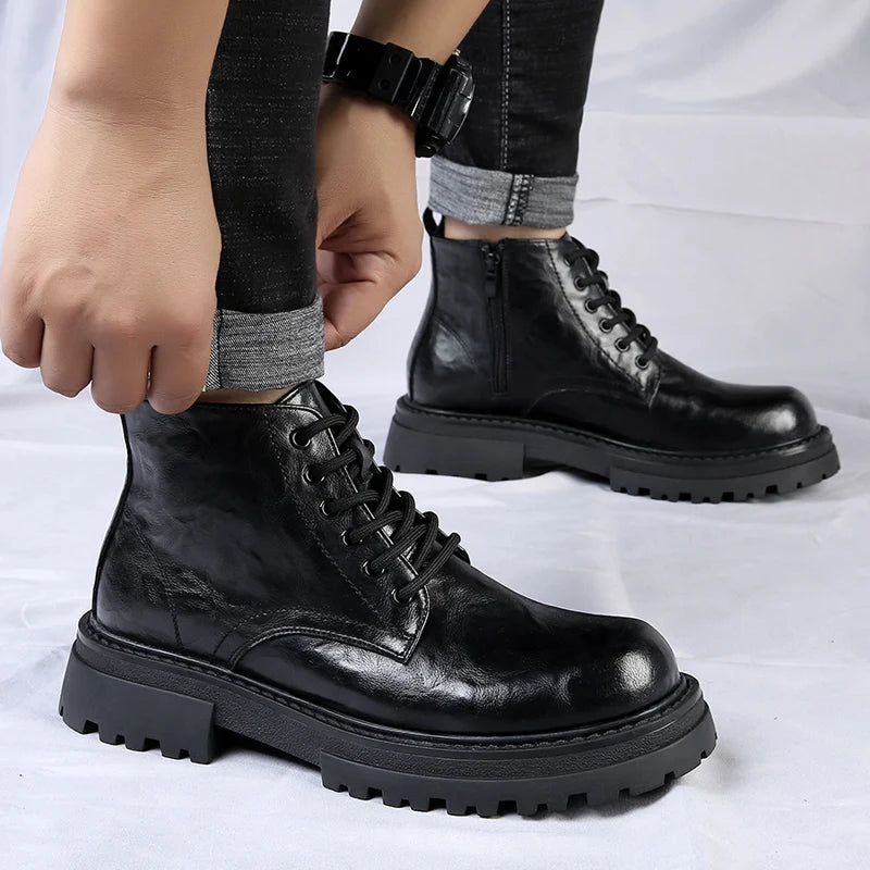 WAERTA Men's Leather Boots: Spring and Autumn Leisure, Soft Bottom, Comfortable Outdoor Tooling Boots