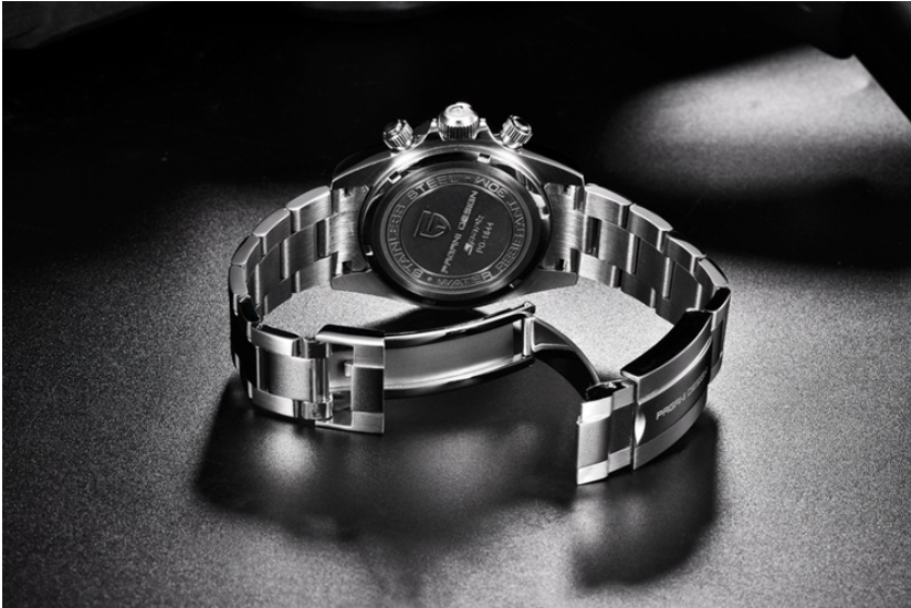 Pagani Design Steel Band Quartz Watch: A Stylish and Reliable Timepiece