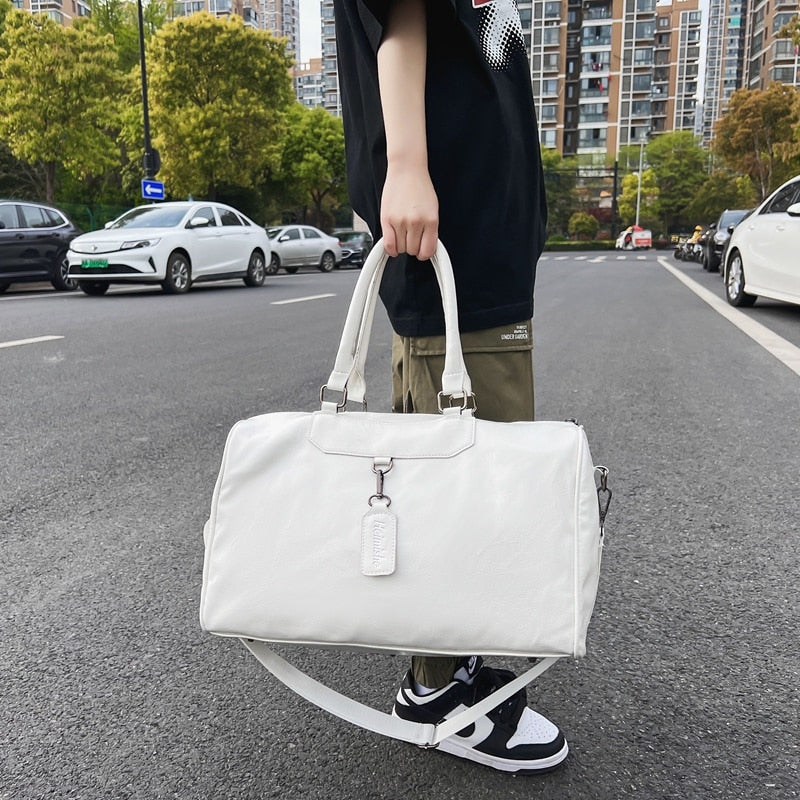 YILIAN Travel bag, unisex hand luggage soft leather, large capacity light sports fitness bag