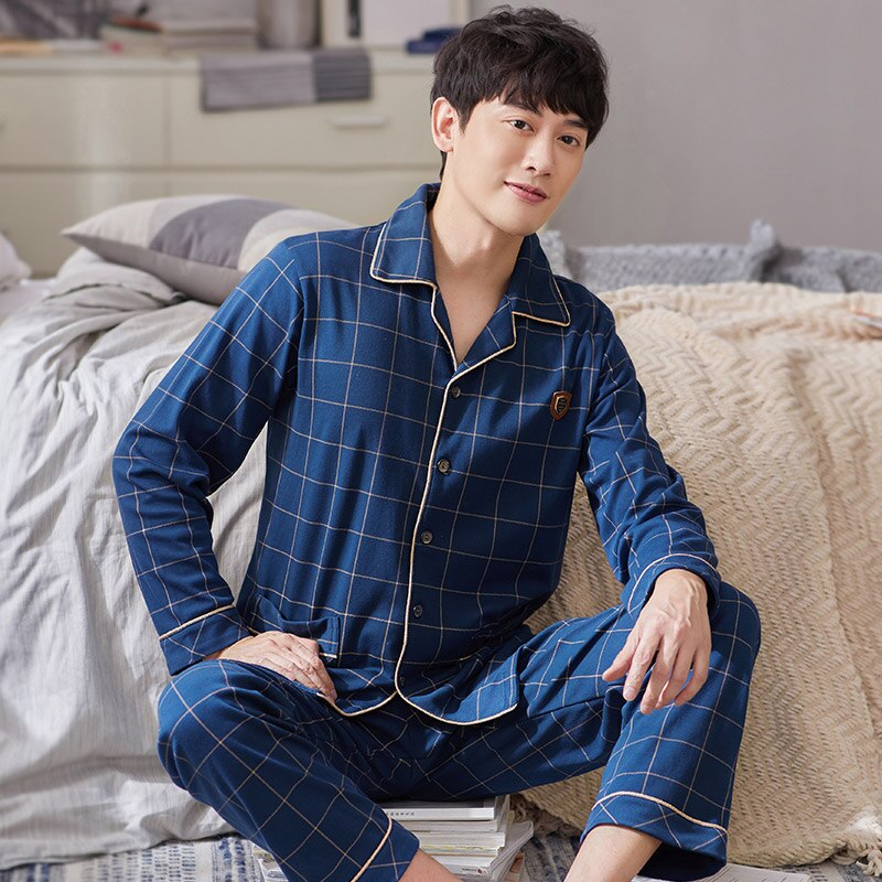 Cotton Pyjamas Set: Stylish Lounge Sleepwear